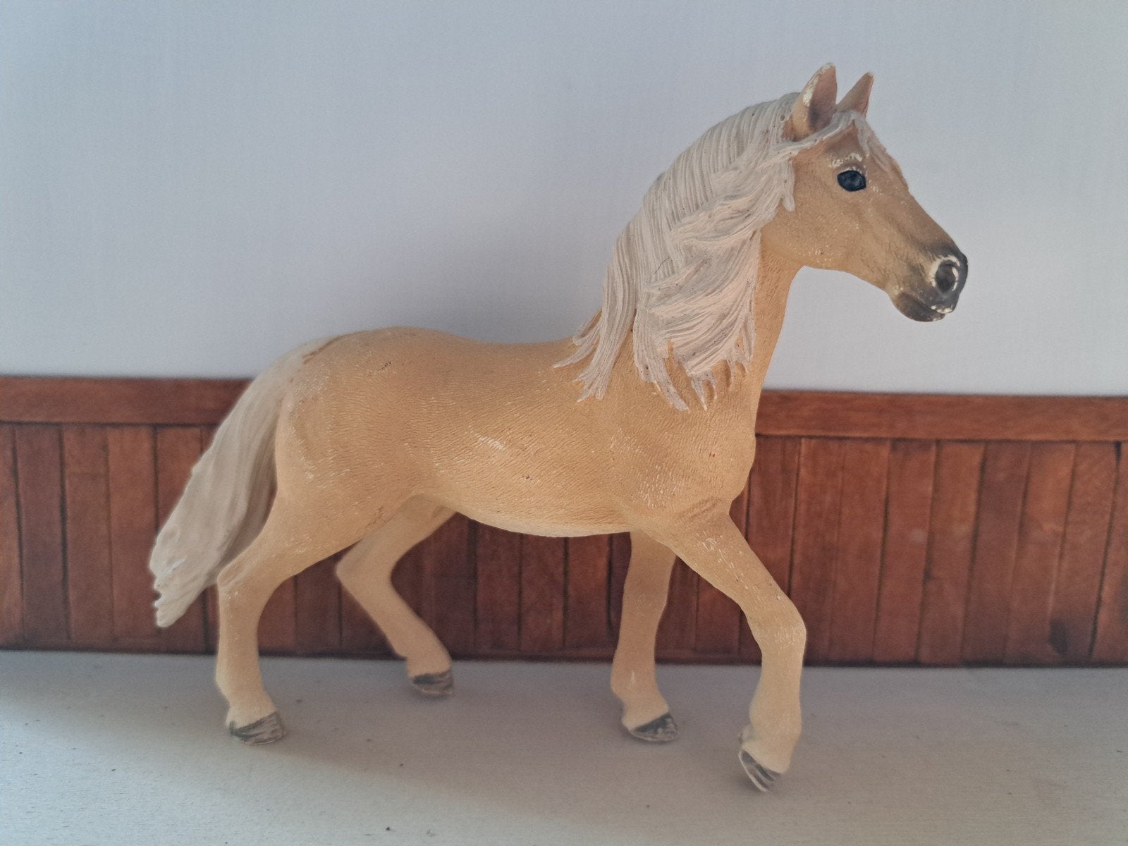 schleich palomino andalusier hengst, Ophalen of Verzenden, Zo goed als nieuw, Paard, Beeldje of Figuurtje