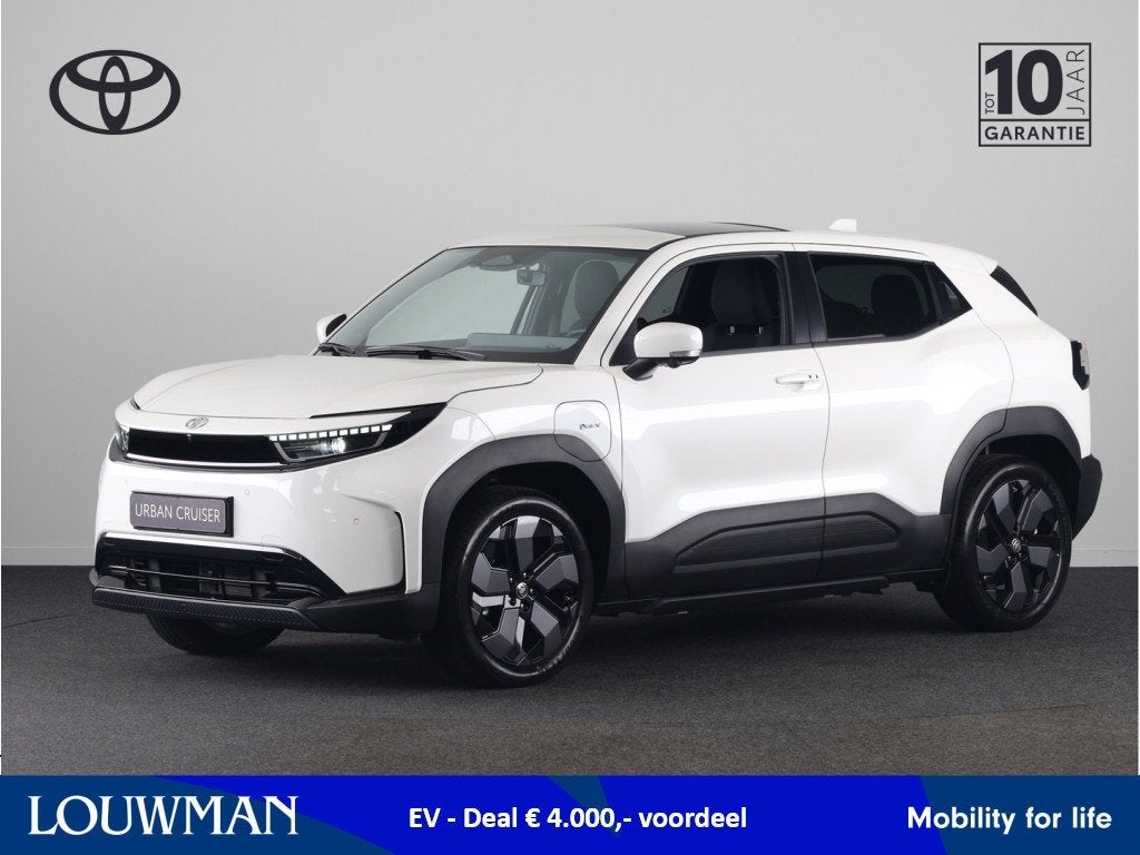 Toyota Urban Cruiser Executive 61 kWh *EV - Deal* € 4.000,, 12 maanden, Leder en Stof, Wit, Origineel Nederlands