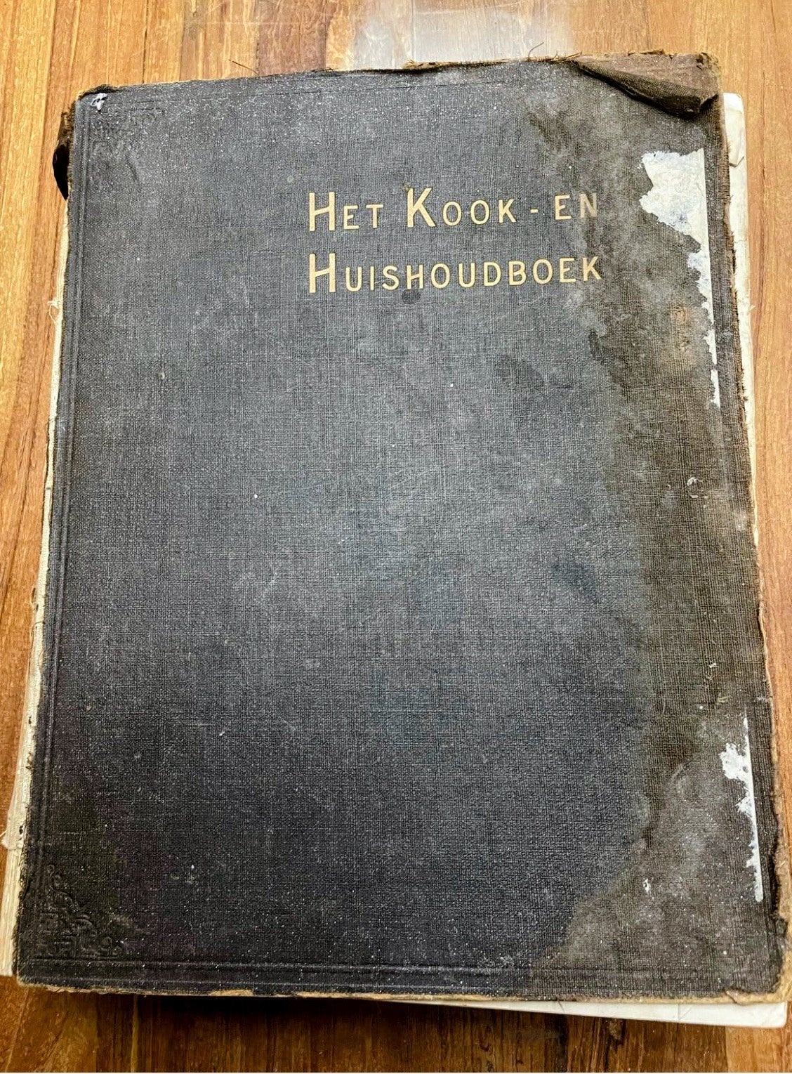 Het Kook- en Huishoudboek - Oud Kookboek, Boeken, Ophalen of Verzenden, Gelezen, Nederland en België