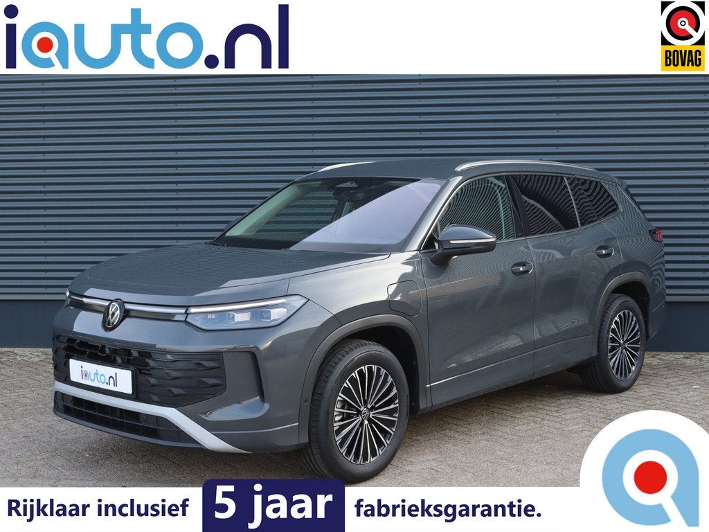 Volkswagen Tayron 1.5 eHybrid 204PK Edition IQ.Light/Keyless, Auto's, Volkswagen, 12 maanden, 4 cilinders, Leder en Stof, Plug-in hybride