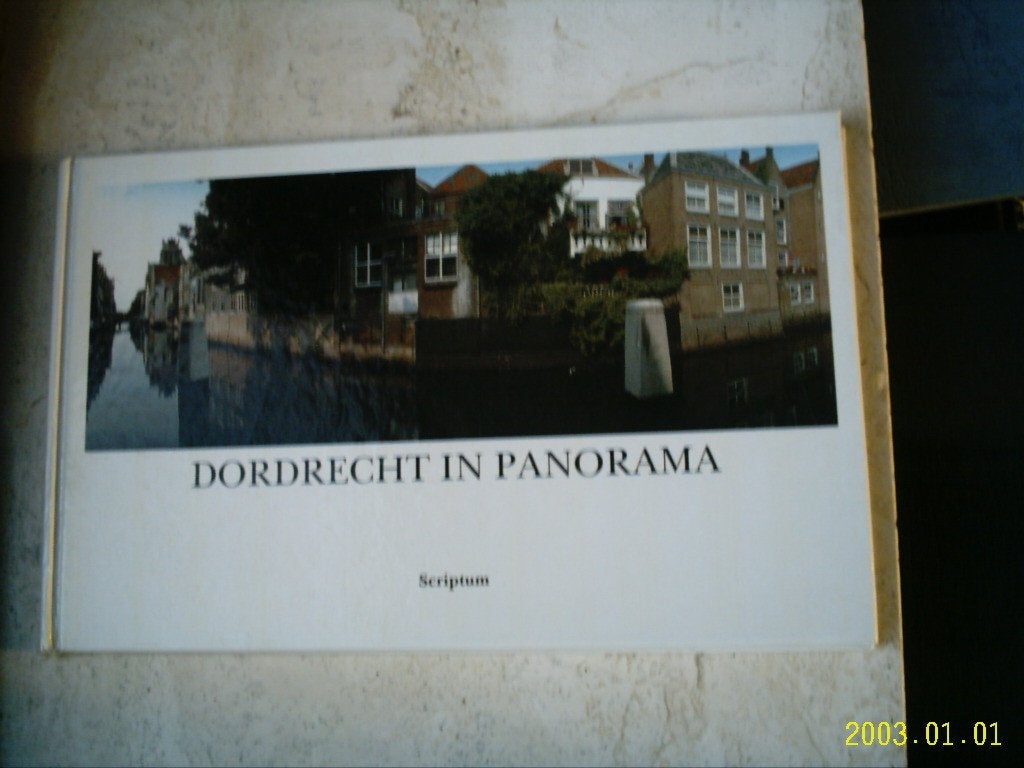 Dordrecht in panorama(ISBN 9071542149, Dijkstra,v Kammen)., Ophalen of Verzenden, Zo goed als nieuw