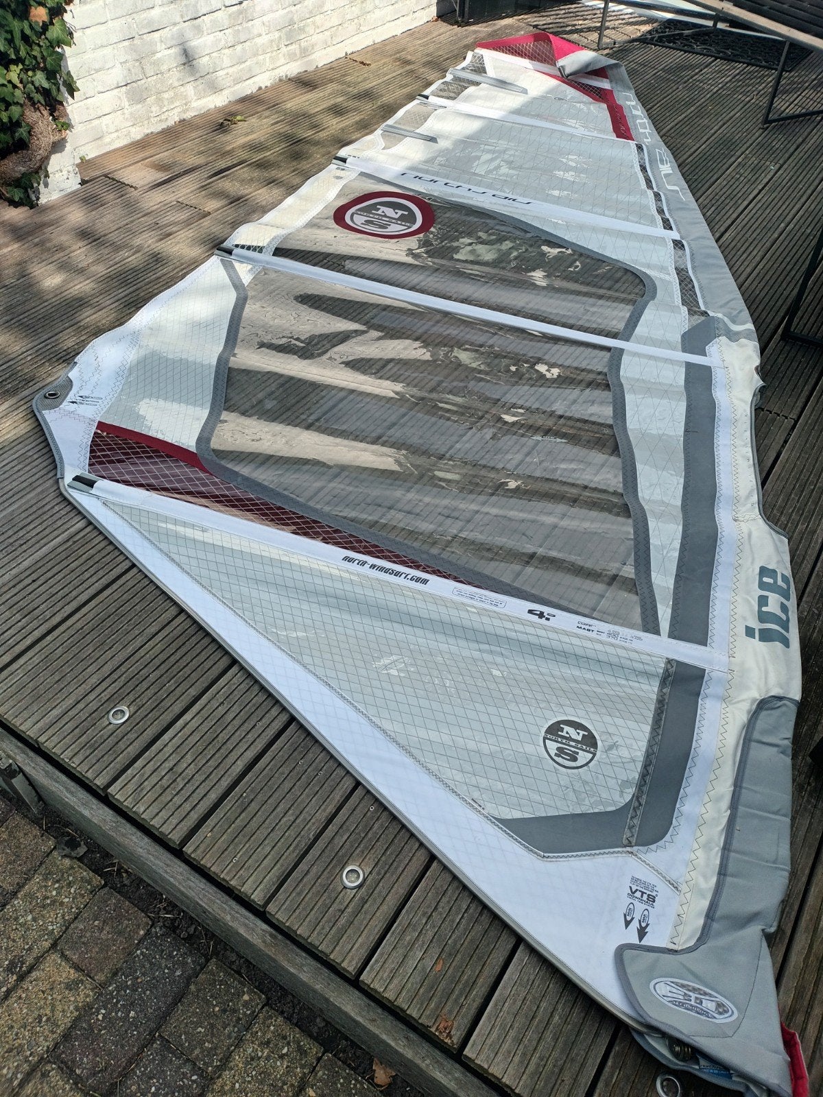 North Ice 4.5 windsurfzeil wave, Watersport en Boten, Windsurfen, Ophalen, Gaastra, 3.5 tot 5 m², Zo goed als nieuw