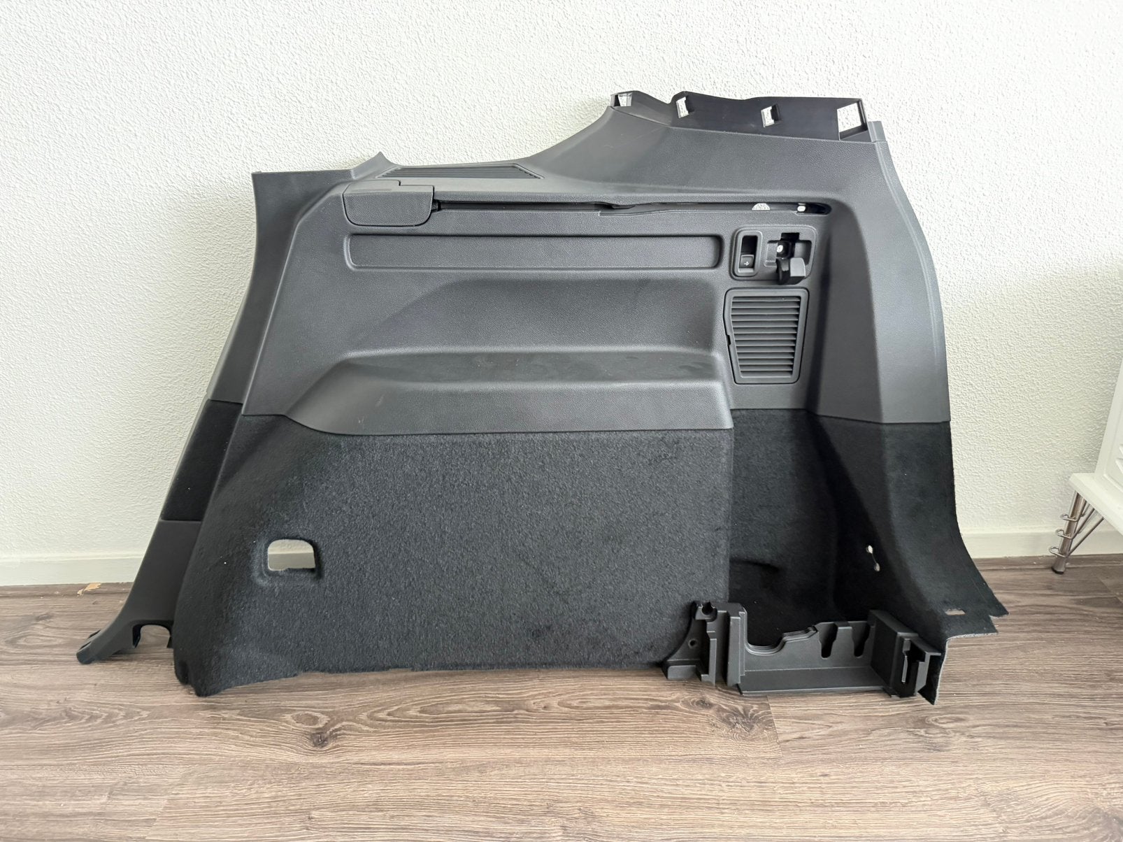 Kofferruimte bekleding rechts VW Touran 5T - 5TA867034, Ophalen, Zo goed als nieuw