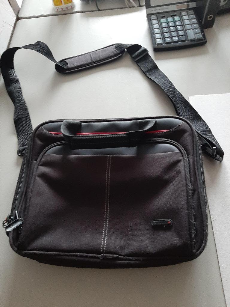 Tablet-laptoptas 6 stuks, Computers en Software, Laptoptassen, Ophalen of Verzenden, 17 inch of meer, Nieuw, Overige typen