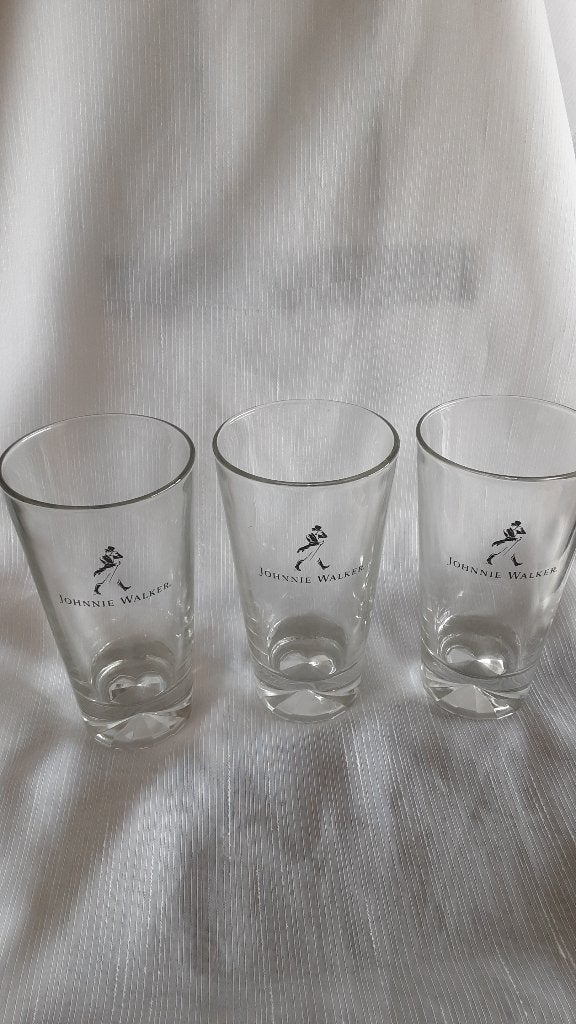 JOHNNIE WALKER long drink glazen, kristallen bodem, 3 st., Verzamelen, Glas en Borrelglaasjes, Ophalen of Verzenden, Zo goed als nieuw