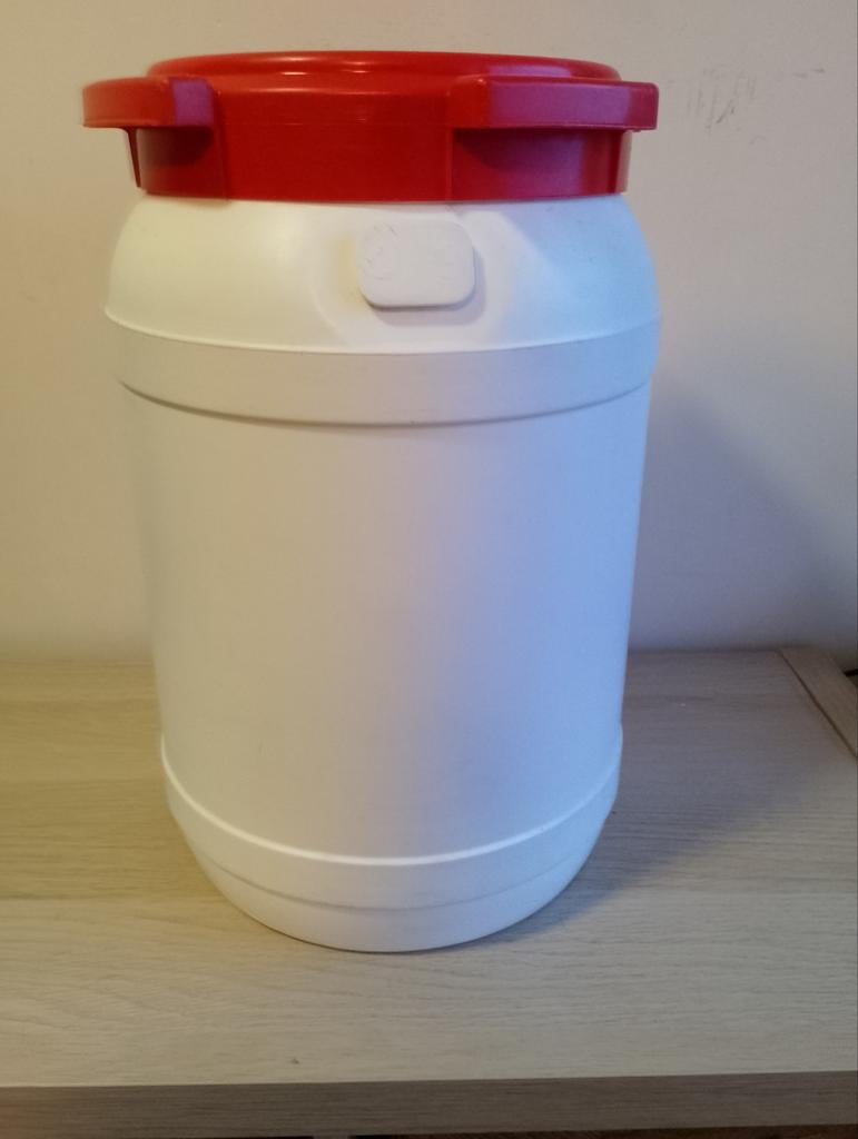 Voerton CurTec wijdmondvat 20 liter, Ophalen, Zo goed als nieuw, Minder dan 75 cm, Minder dan 65 cm