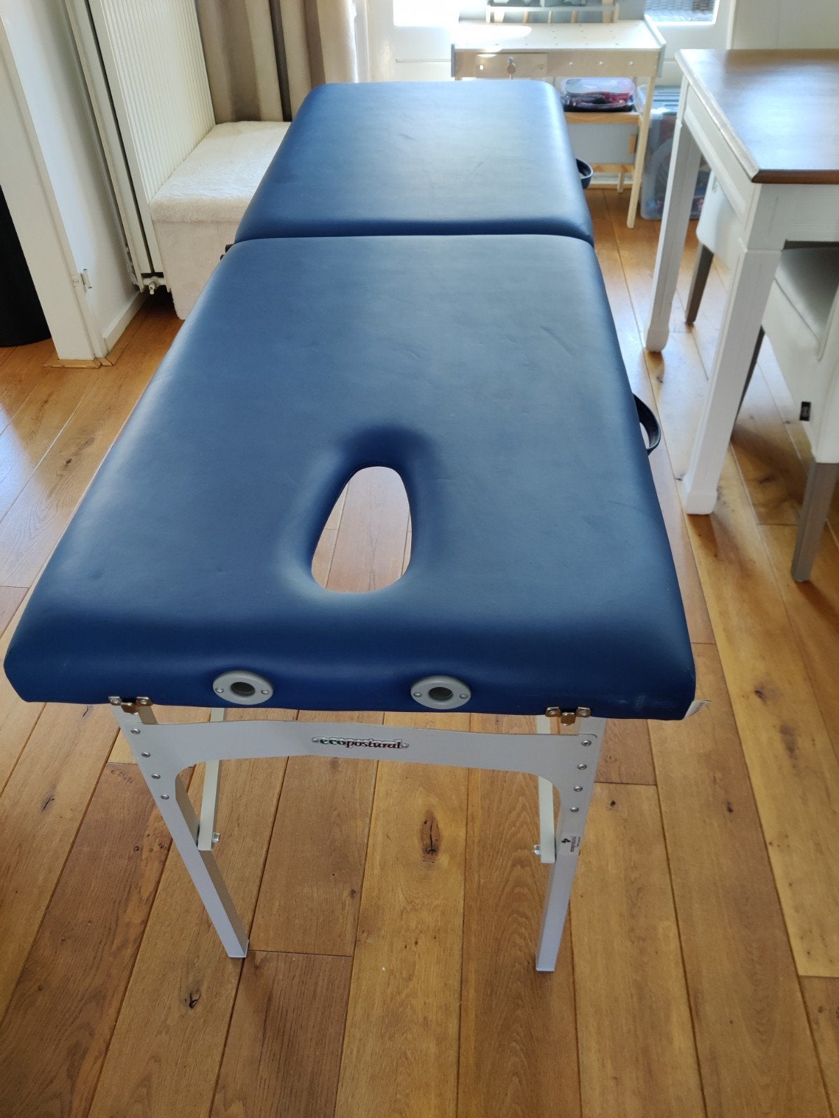 Massage tafel, Ophalen, Zo goed als nieuw