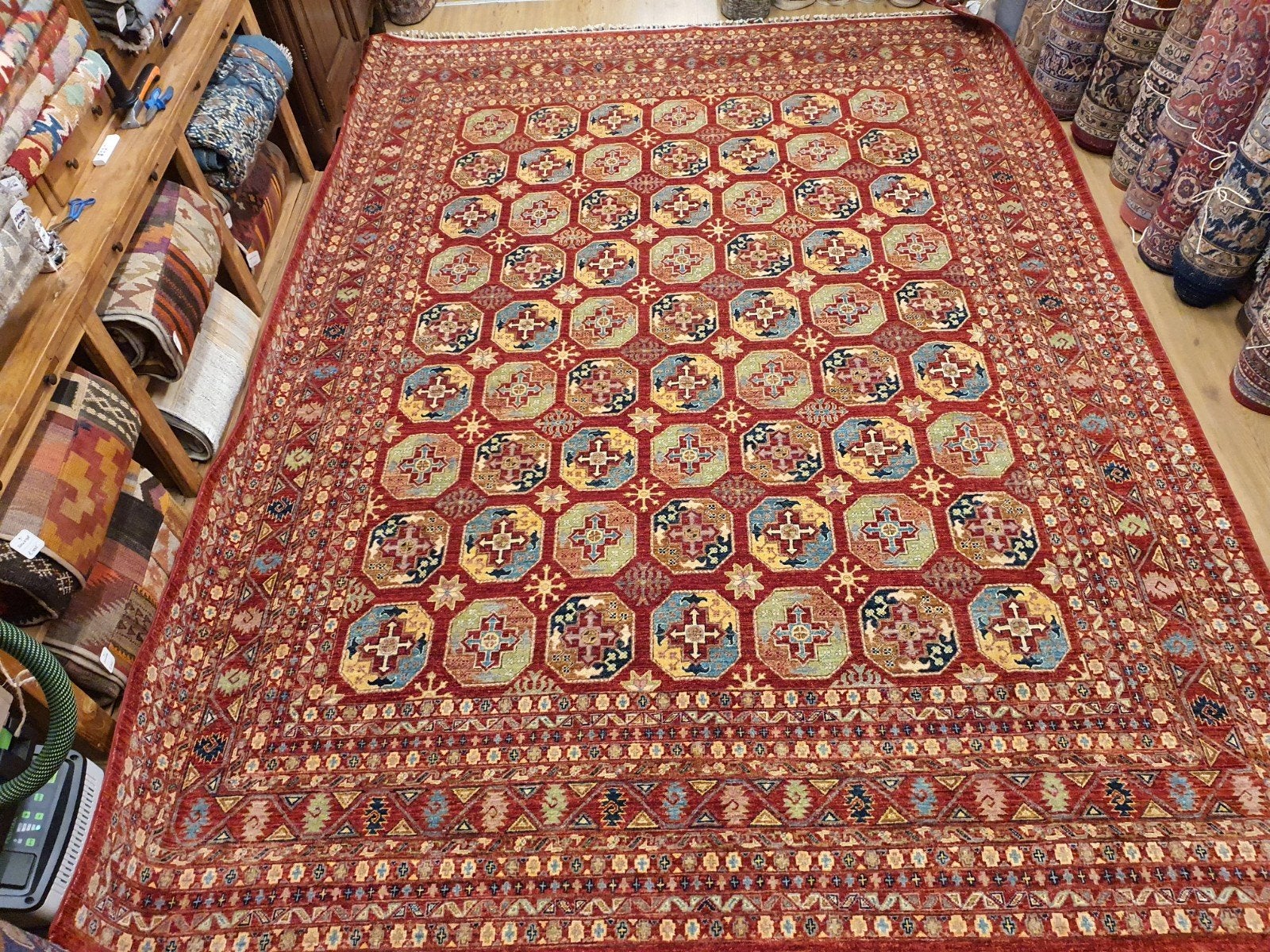 Handgeknoopt oosters tapijt kazak super 376x279p, Info@SlatsAntiek.nl, Perzisch, Vof Slats Antiek, Ophalen of Verzenden