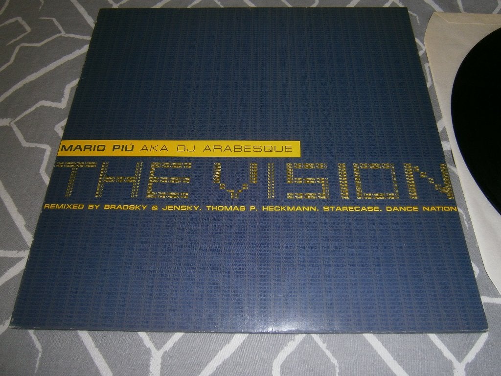 Mario Piú aka DJ Arabesque – The Vision. 2001. Techno Trance, Ophalen, Gebruikt, Trance, Inclusief binnenhoes