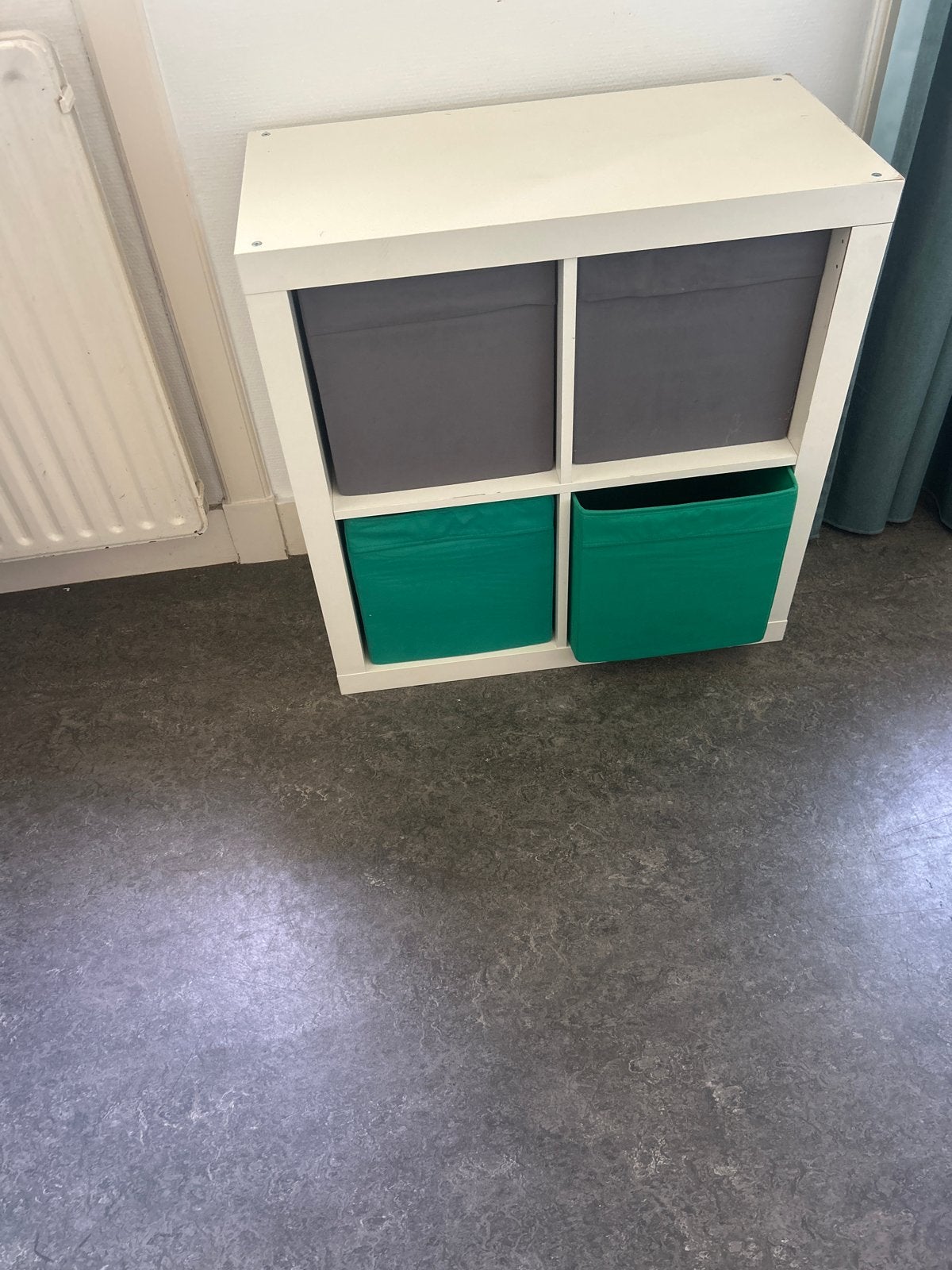 IKEA KALLAX kast met 4 vakken en opbergboxen, Ophalen of Verzenden, Gebruikt