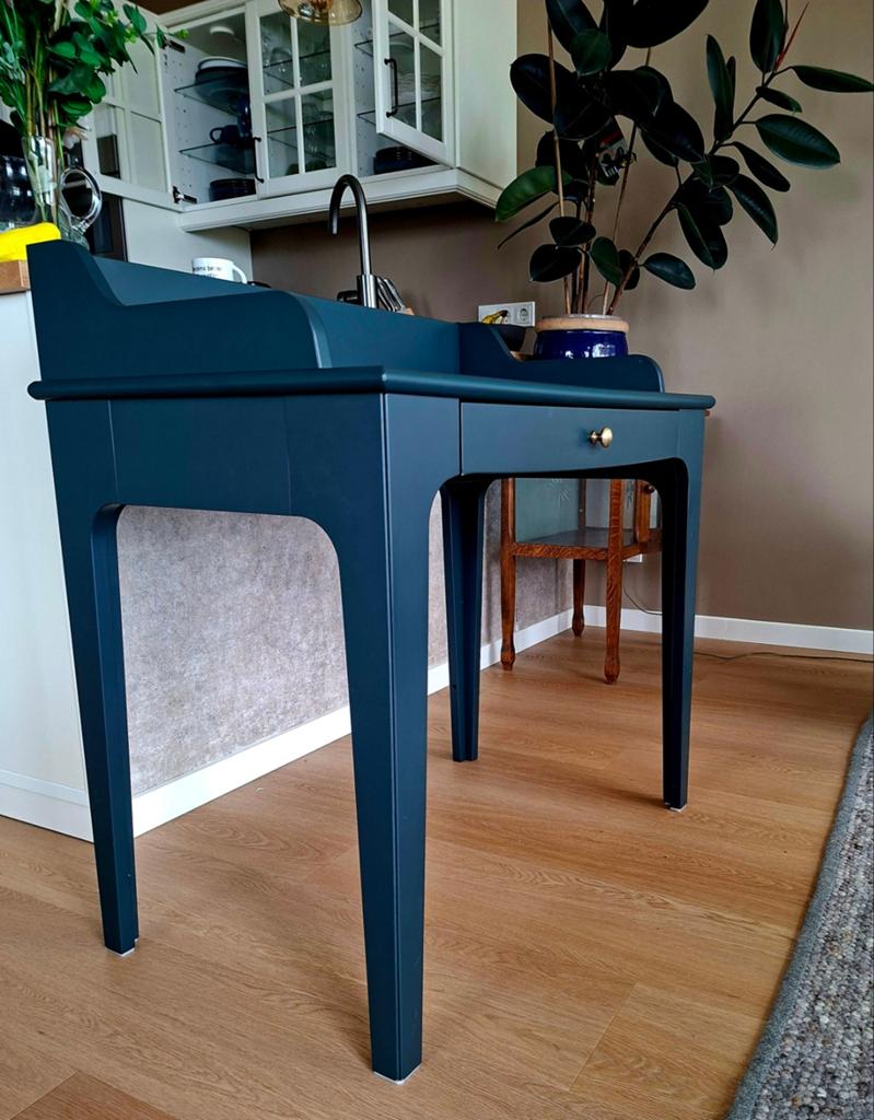 Lommarp ikea bureau in zeer goede staat, Ophalen, Zo goed als nieuw, 25 tot 50 cm, Rechthoekig