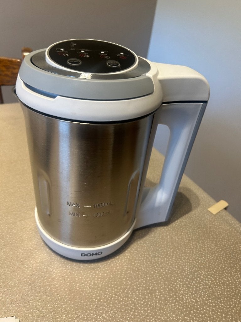 soepmaker Domo 1,6L, Witgoed en Apparatuur, 1 tot 2 liter, Ophalen of Verzenden, Zo goed als nieuw, 3 snelheden of meer