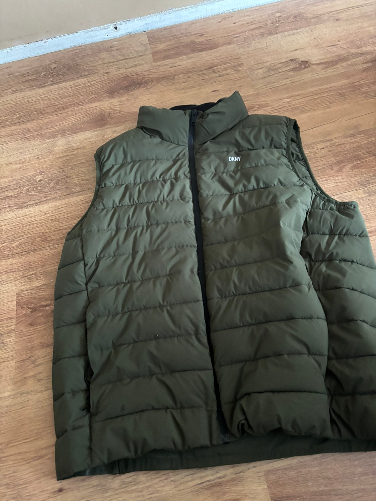 DKNY bodywarmer heren, Ophalen, Zo goed als nieuw