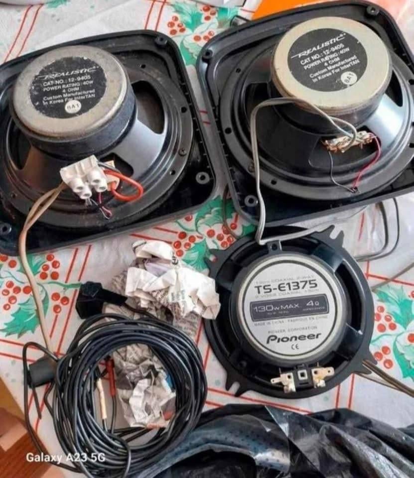 3 hoedenplank speakers met bekabeling, Overige merken, Gebruikt, Ophalen of Verzenden, 120 watt of meer