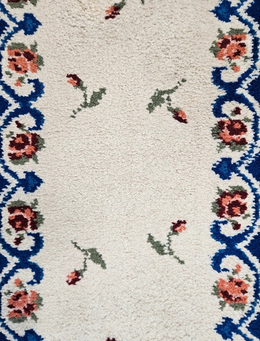 Handgemaakt vintage Retro wol Smyrna tapijt floral 75x145cm, 100 tot 150 cm, Crème, Www.hypepopup.nl, Zo goed als nieuw