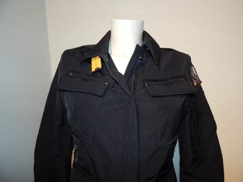 Parajumpers mooi jack zwart stevige stof embleem mouw S, Verzenden, Zwart, Parajumpers, Zo goed als nieuw