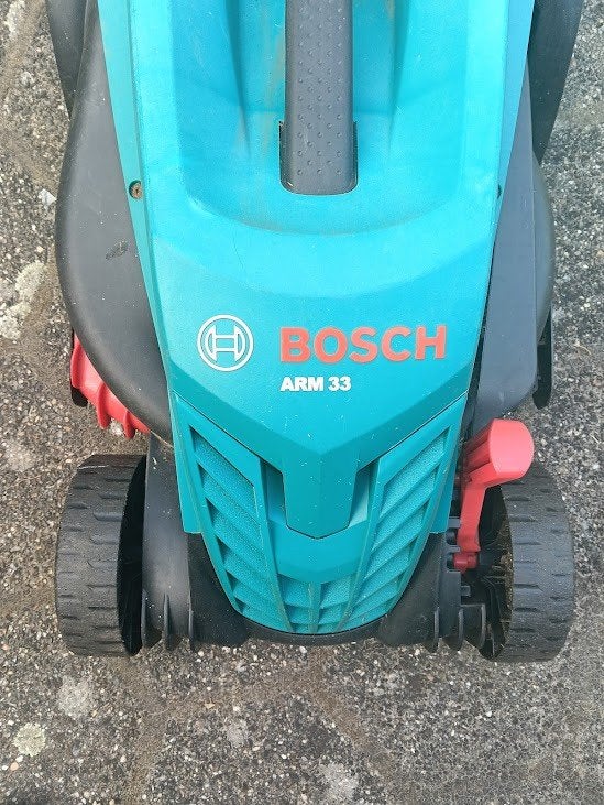 grasmaaier bosch, Tuin en Terras, Grasmaaiers, Ophalen, Gebruikt, Elektrische grasmaaier, 30 t/m 39 cm