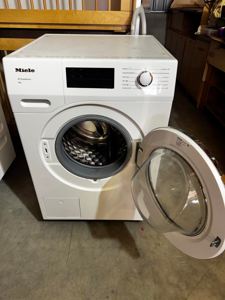 Miele W1 Excellence 8kg Wasmachine - WEJ135 WPS, Ophalen, 1200 tot 1600 toeren, 8 tot 10 kg, Zo goed als nieuw