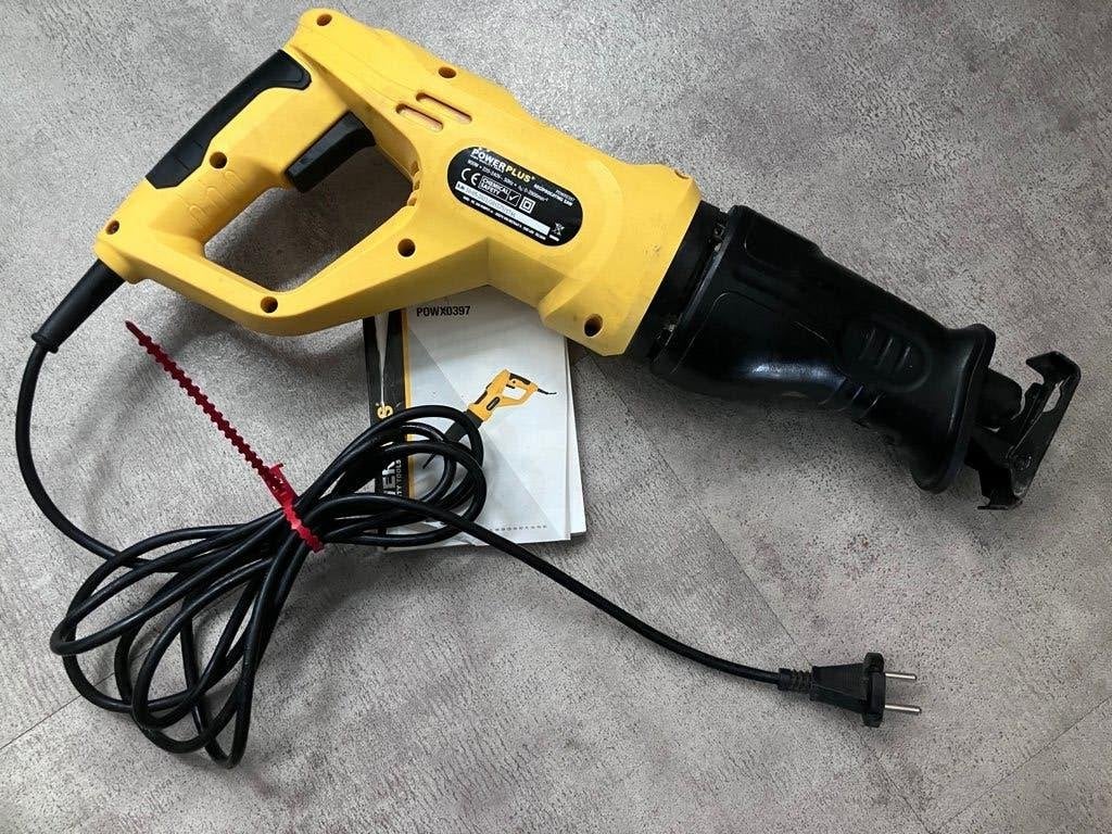 Reciprozaag, merk Powerplus 900 Watt, 70 mm of meer, 600 tot 1200 watt, Ophalen of Verzenden, Zo goed als nieuw