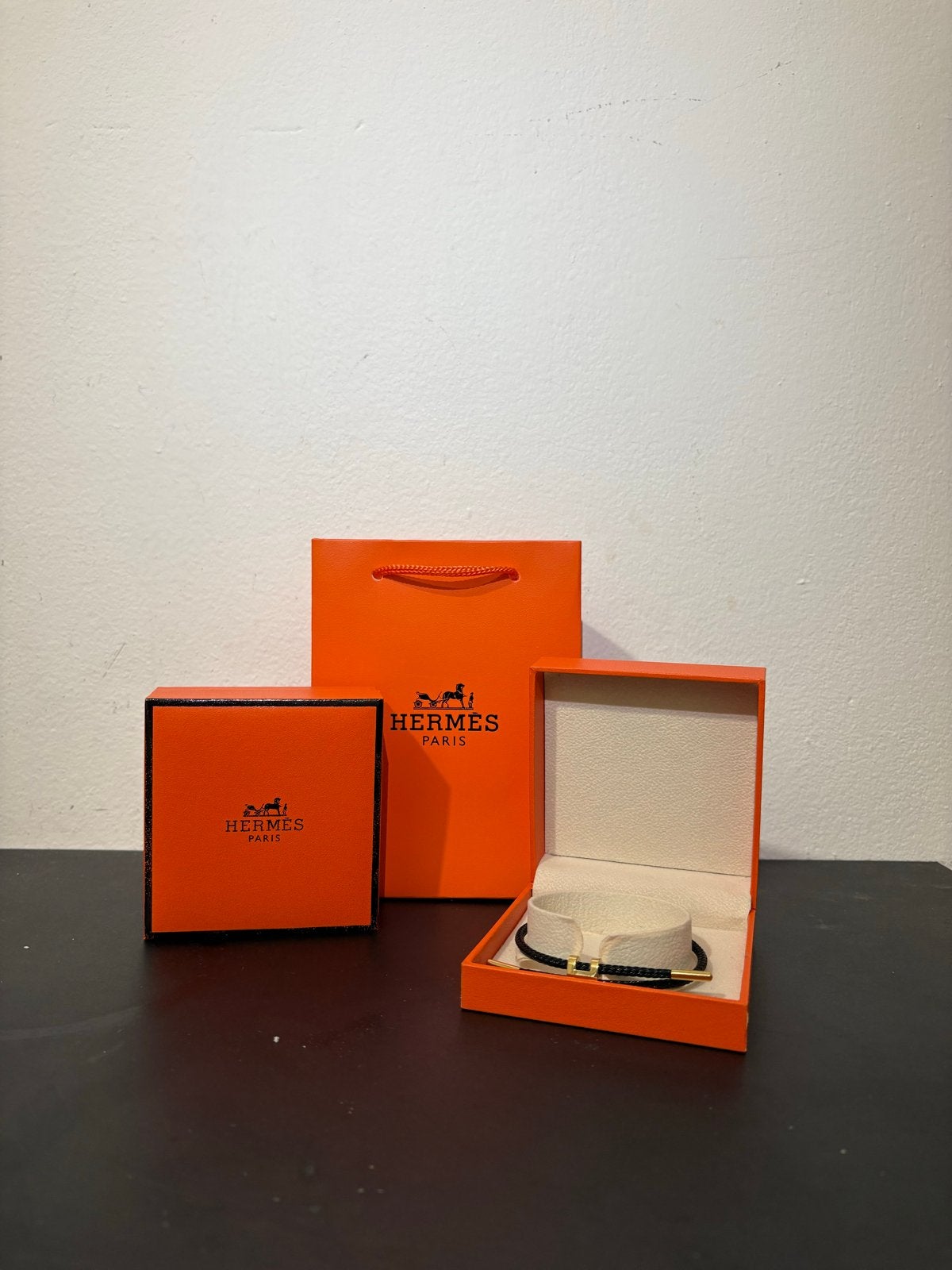 Hermès Collier de Chien armband - Diverse kleuren, Sieraden, Tassen en Uiterlijk, Ophalen of Verzenden, Zo goed als nieuw, Overige kleuren