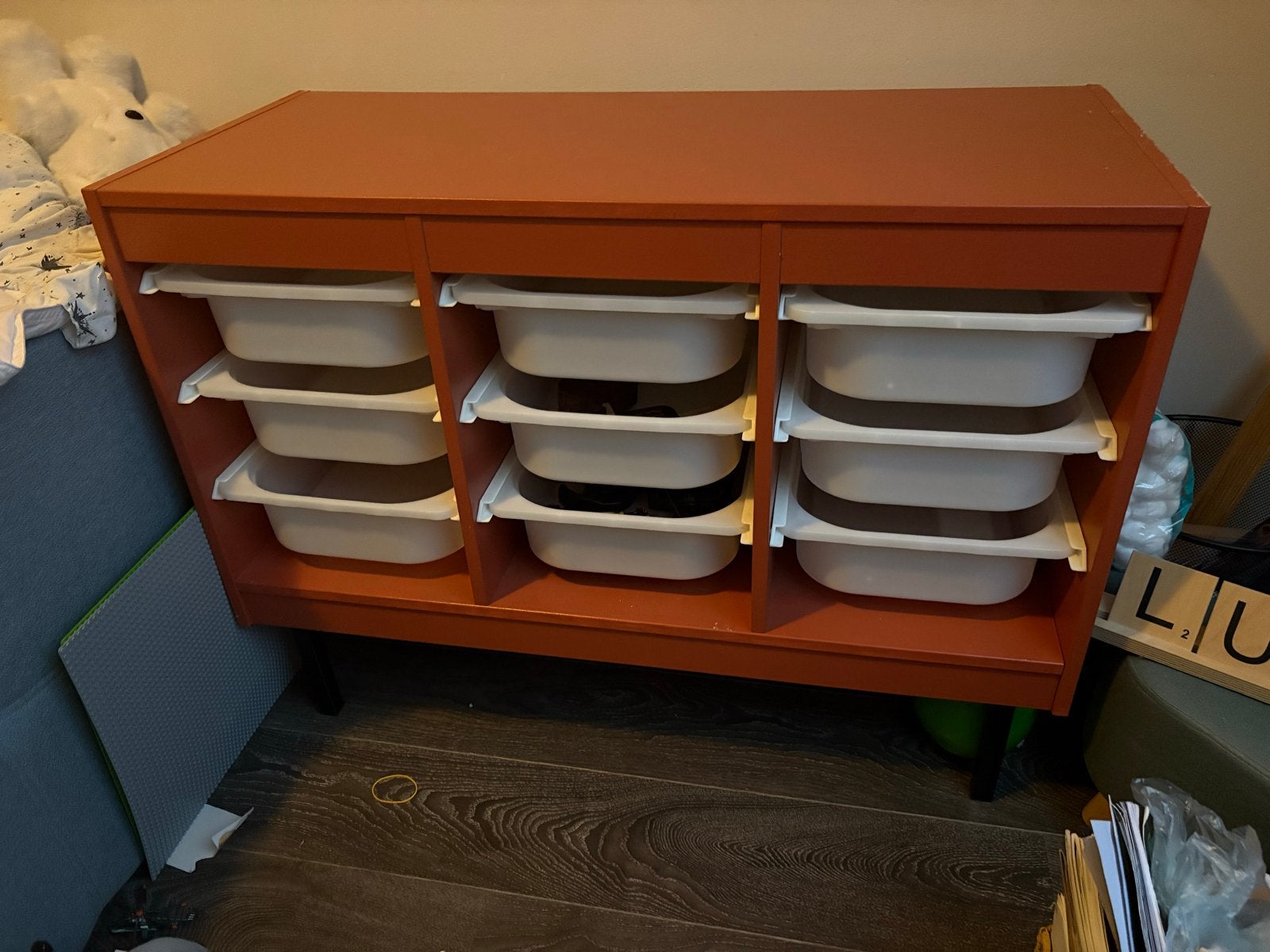 Trofast kast met lades en zwarte pootjes, Gebruikt, Kast, 100 cm of meer, Minder dan 50 cm