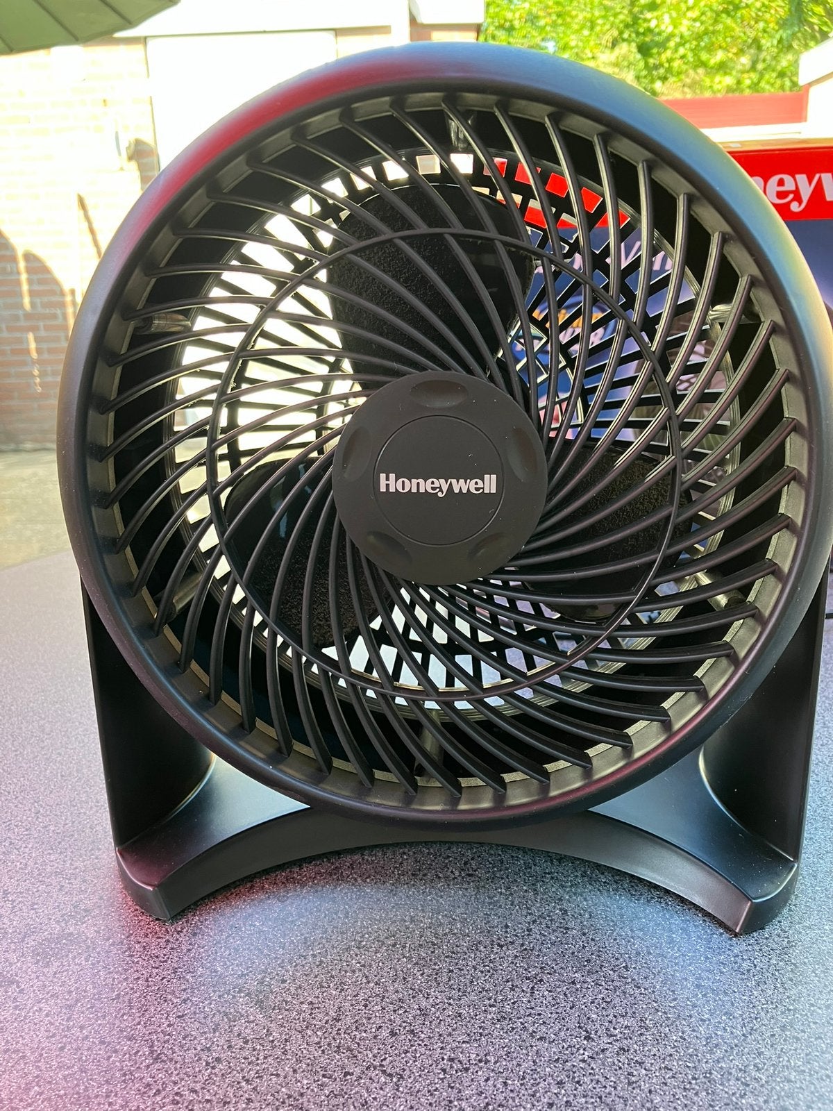 Honeywel Turbo-Ventilator HT900E, Witgoed en Apparatuur, Ventilatoren, Ophalen of Verzenden, Zo goed als nieuw, Statiefventilator