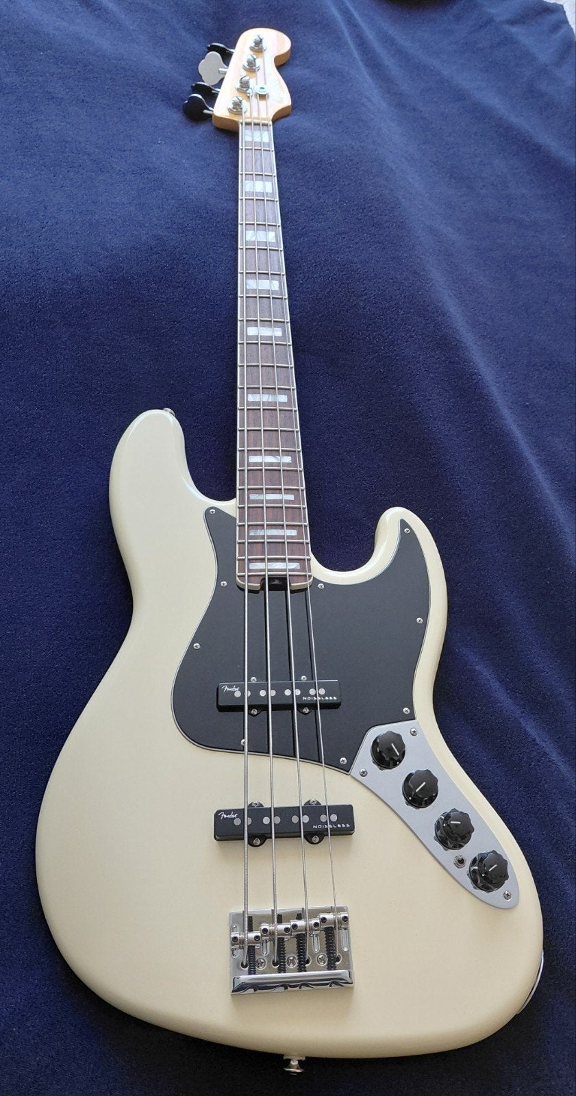 American Elite Jazz Bass