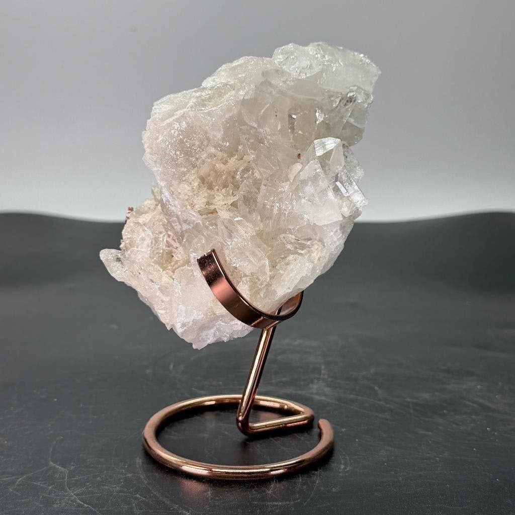 Bergkristal cluster op standaard, Ophalen of Verzenden, Mineraal