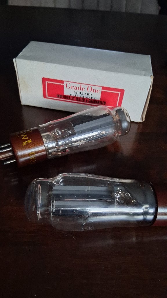 2x GZ37 Mullard rectifier tube, Ophalen of Verzenden, Buis of Buizen