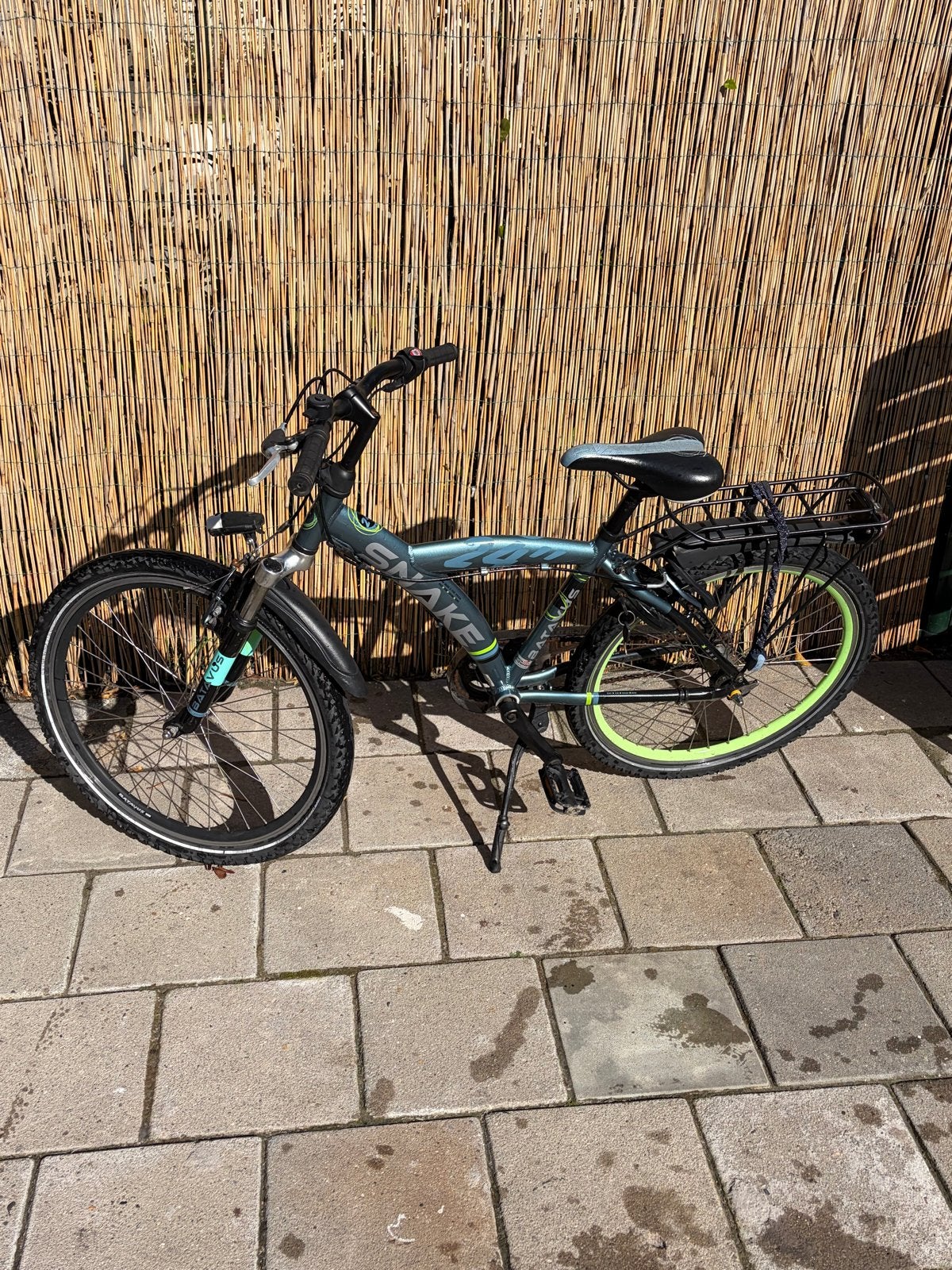 Foto 2 van Batavus Snake 24 inch kinderfiets