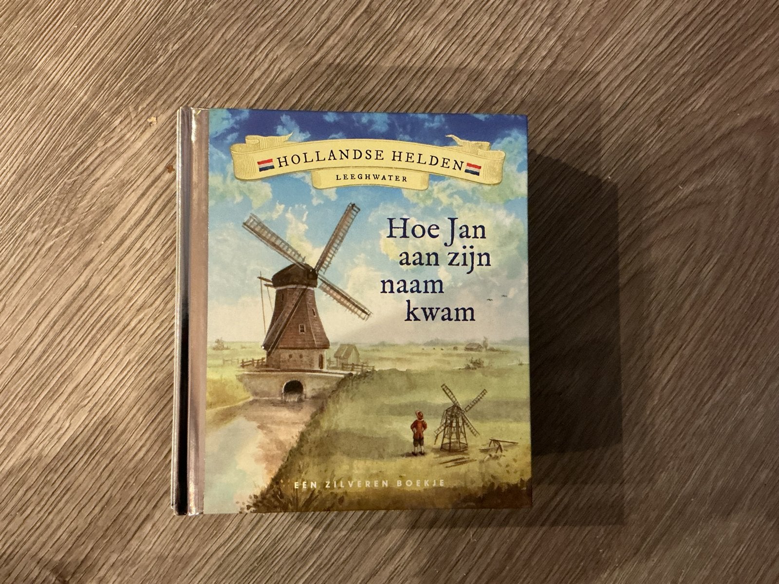 Hollandsche Helden - 9 Zilveren Boekjes, Jongen of Meisje, Ophalen of Verzenden, Zo goed als nieuw, Voorleesboek
