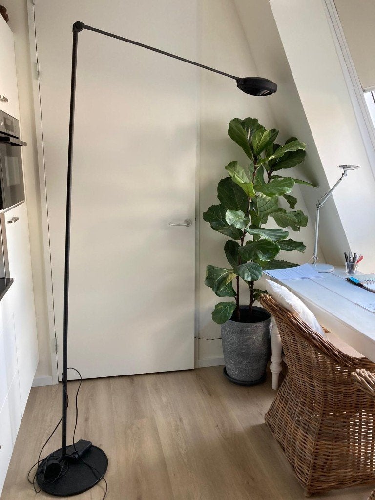 Design lamp (Vos Groningen) verstelbare vloerlamp lange arm, Ophalen, Overige fittingen, Zo goed als nieuw, Metaal