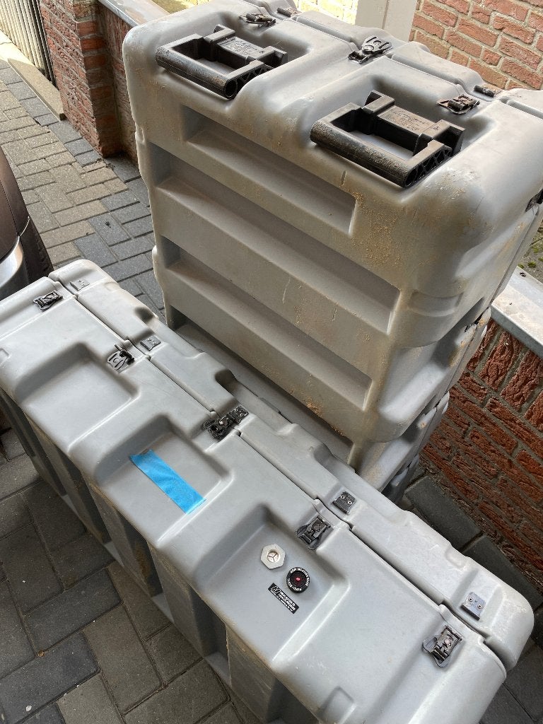Hermetisch stikstof dichte koffers. 2 stuks, Ophalen, Gebruikt, Overige typen, Overige merken
