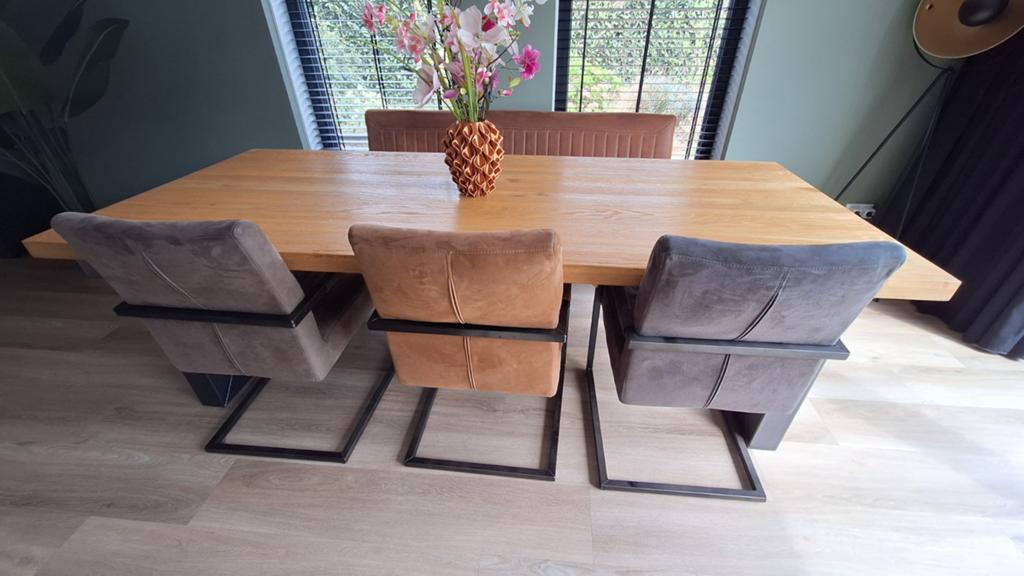 3 prachtige industriële eetkamerstoelen., Huis en Inrichting, Stoelen, Ophalen, Zo goed als nieuw, Vijf, Zes of meer stoelen