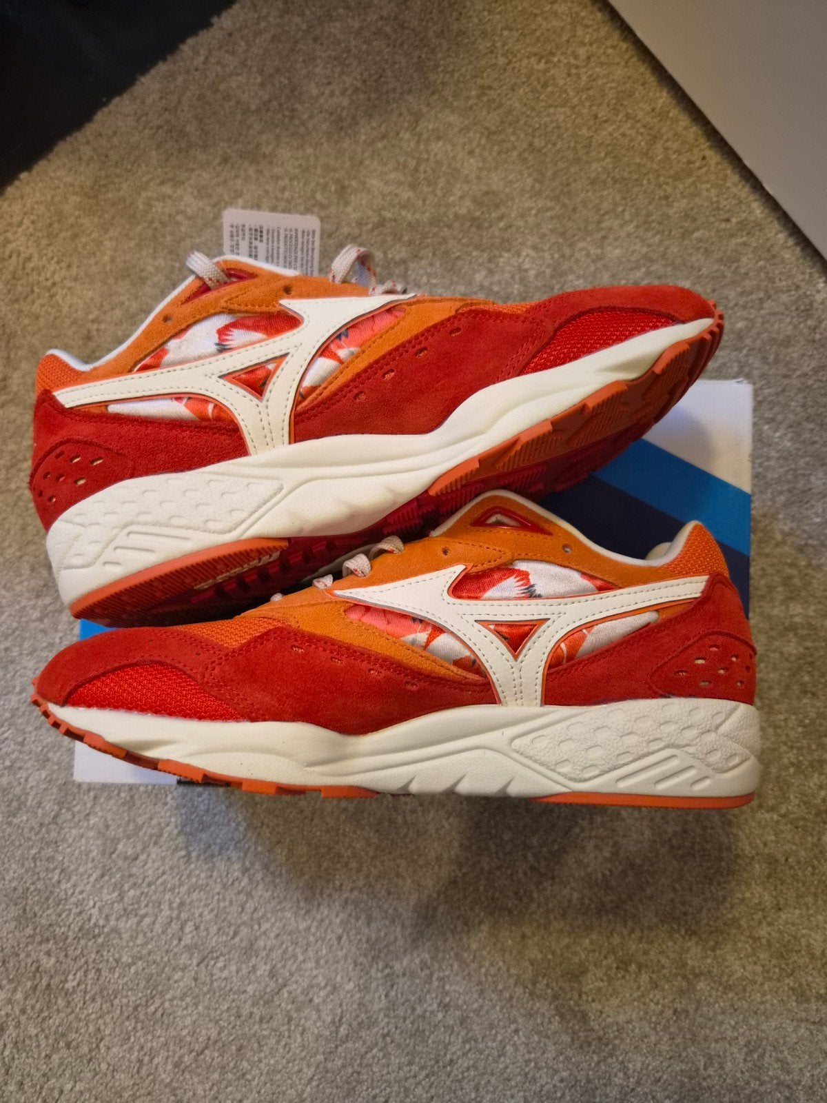 Mizuno Sportschoenen - Oranje/Wit - Maat 42.5, Mizuno, Overige kleuren, Nieuw, Ophalen of Verzenden