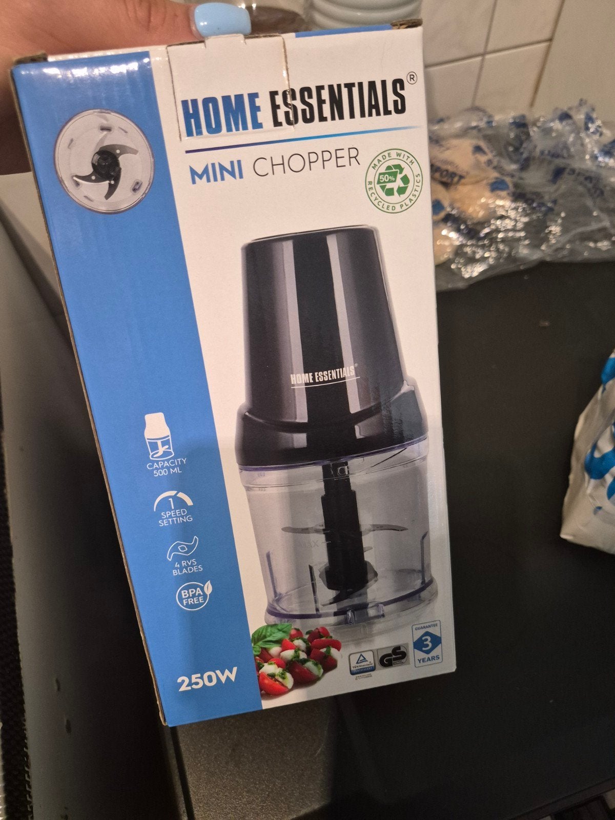 Home Essentials Mini Chopper - Nieuw in doos, Minder dan 1 liter, Ophalen, Nieuw, 1 snelheid