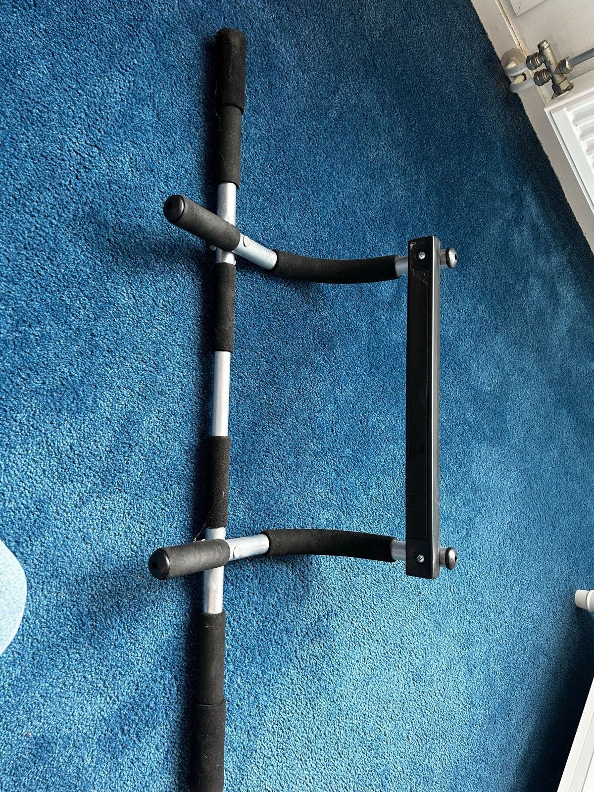 Oprekstang voor deurkozijn - iron gym pull-up bar, Ophalen, Gebruikt, Armen, Oprekstang