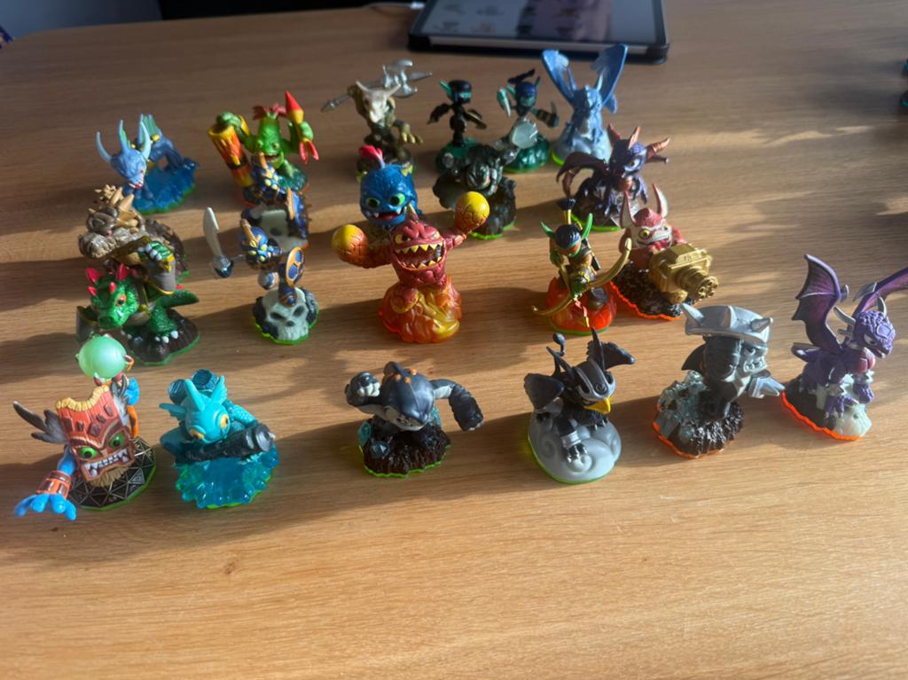 Skylanders figuren, Avontuur en Actie, 2 spelers, Ophalen of Verzenden, Zo goed als nieuw