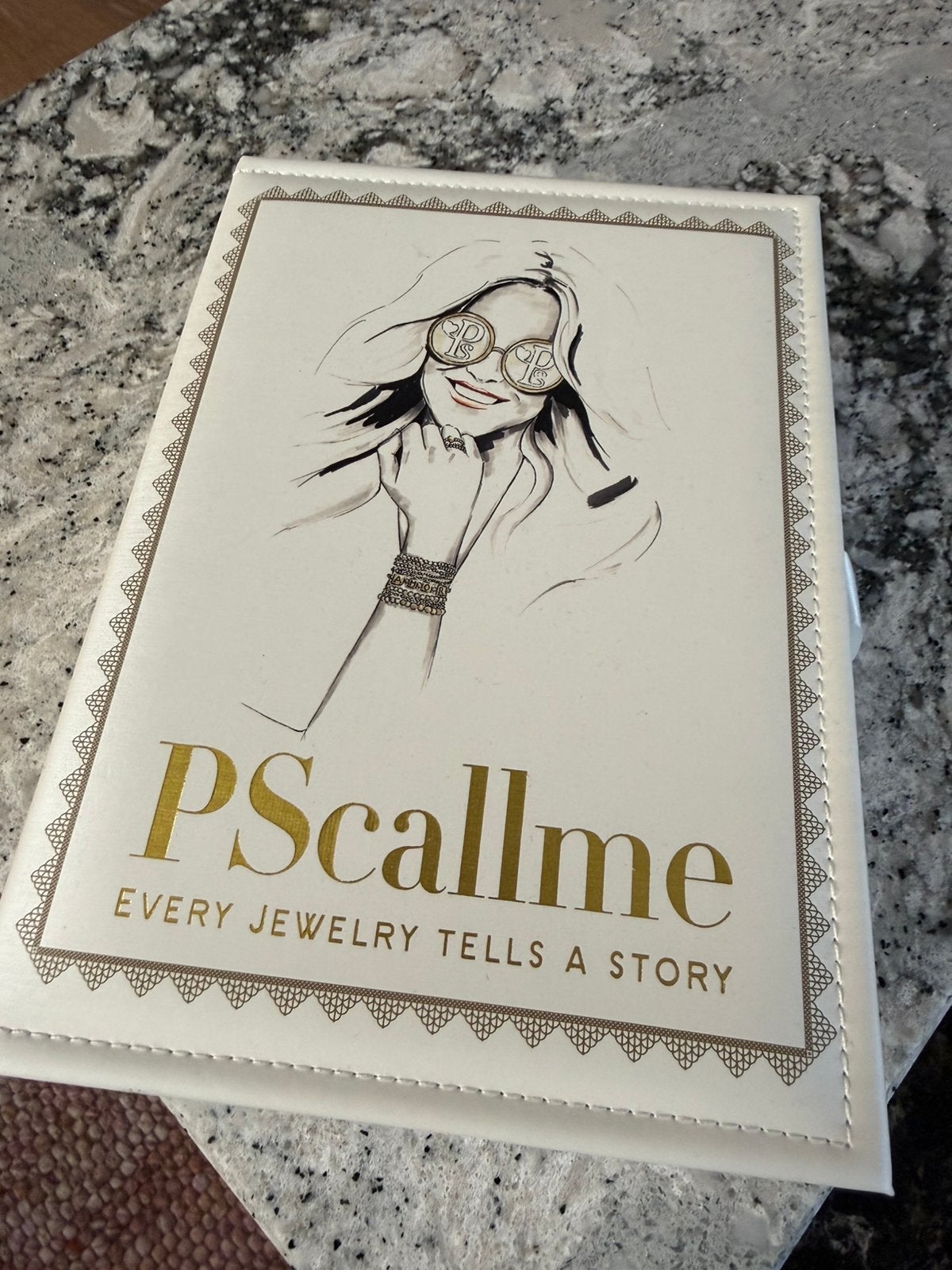 PsCallMe jewelry box, nieuw en ongebruikt, Sieraden, Tassen en Uiterlijk, Ophalen of Verzenden, Nieuw