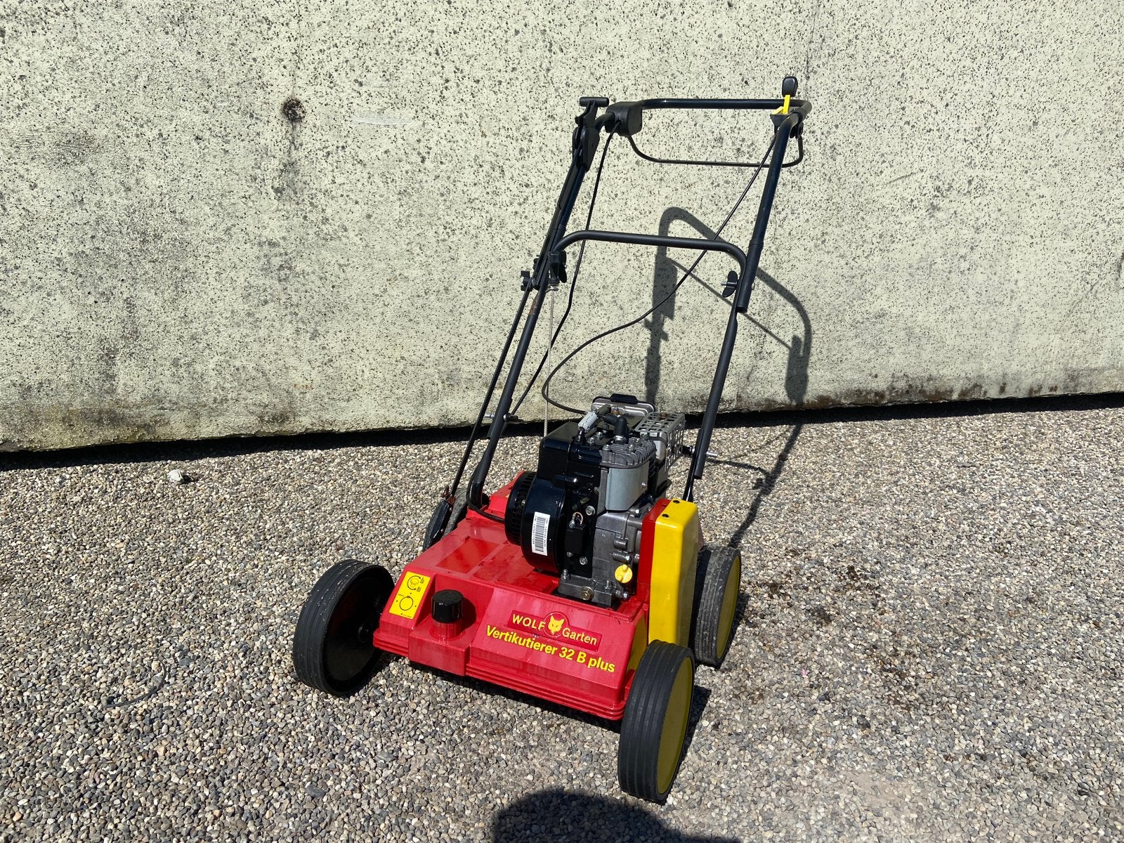 Wolf Verticuteermachine UV 32 B Plus - Benzine, Ophalen, Gebruikt, Benzine