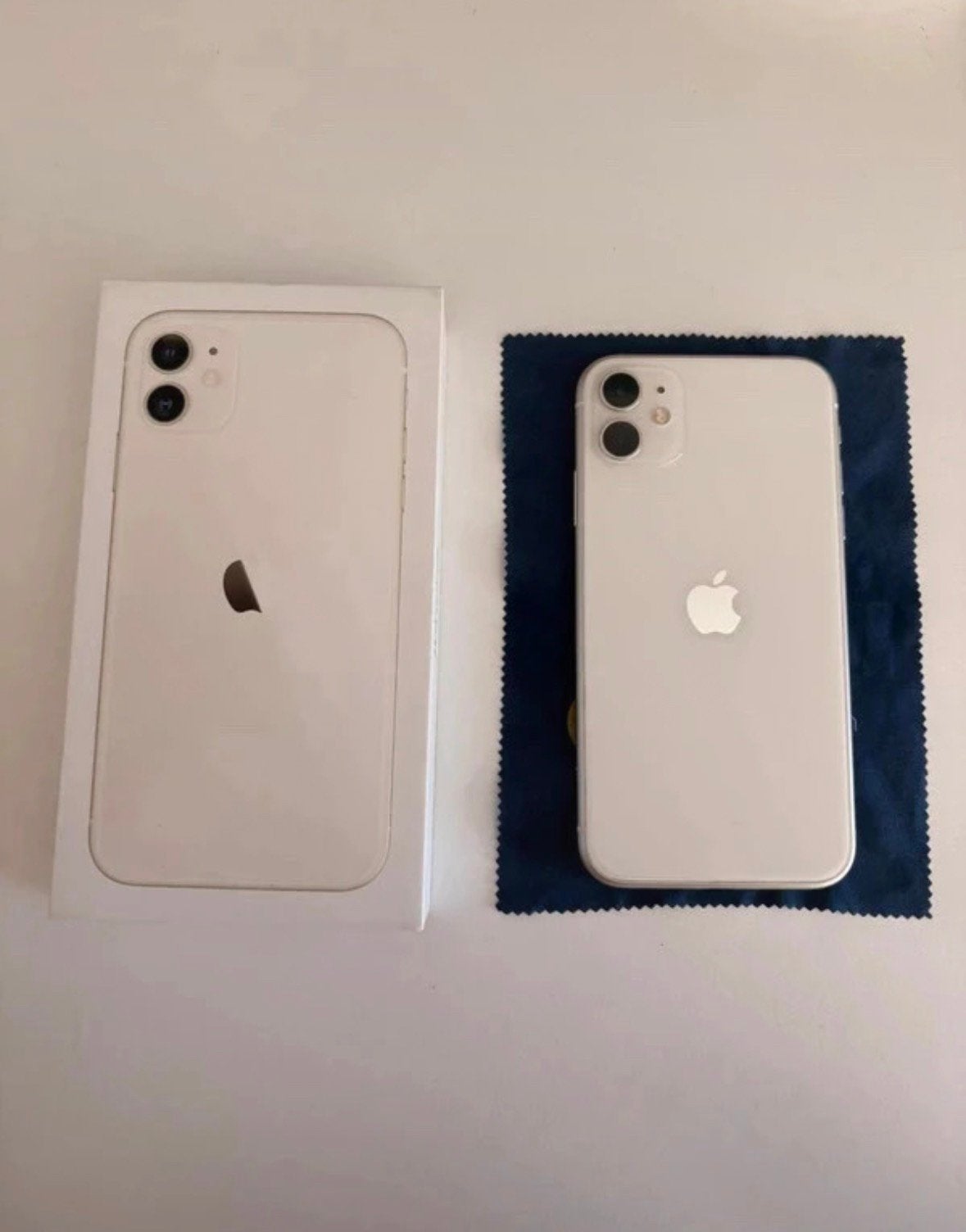 Apple Iphone 11, Wit, Zo goed als nieuw, 64 GB, Zonder simlock