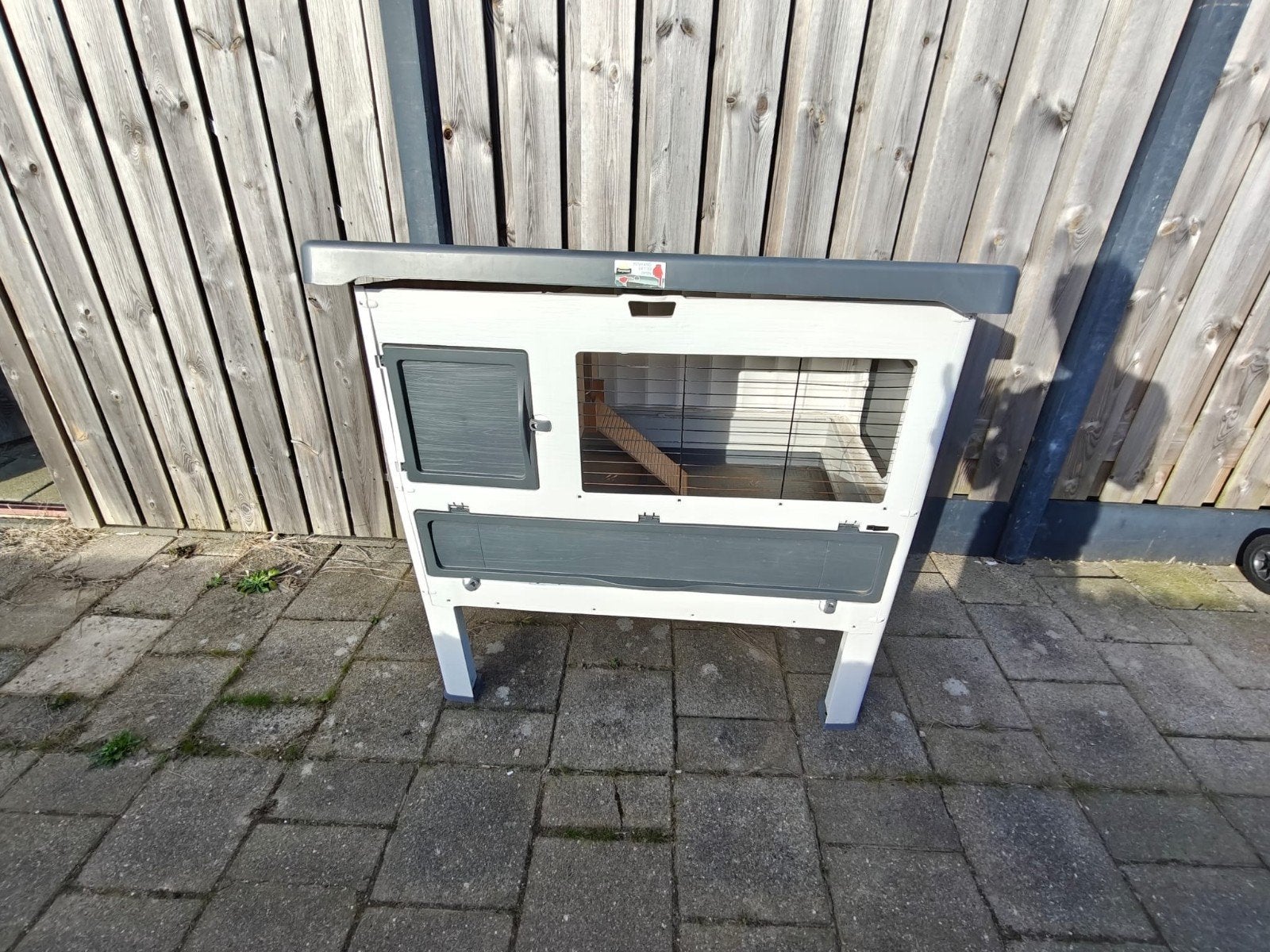 Ferplast Grand Lodge Kunststof Konijnenhok (Grijs/Wit), Dieren en Toebehoren, Knaagdieren en Konijnen | Hokken en Kooien, Ophalen