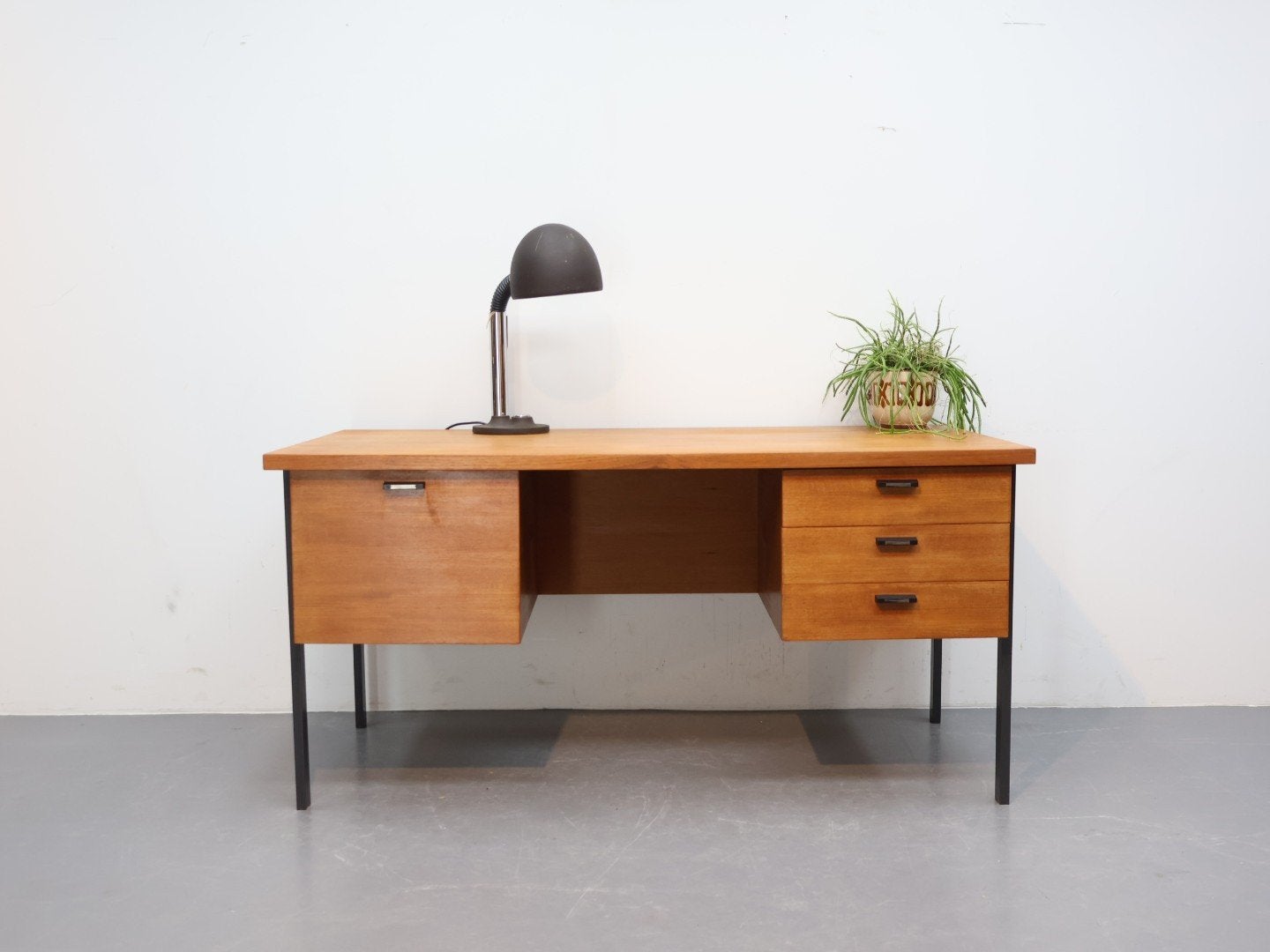 Vintage bureau dubbelzijdig teak jaren 60, Ophalen, Gebruikt, 150 cm, 70 cm