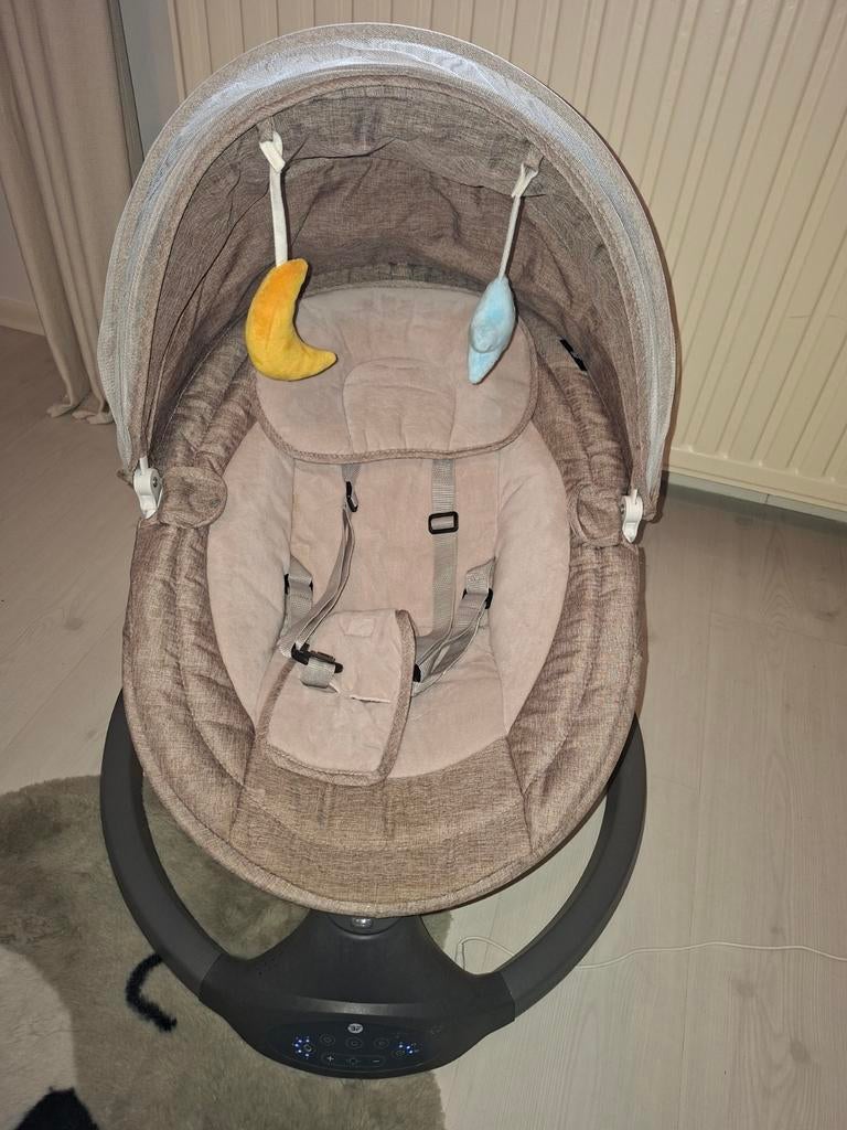 Elektrische wipstoel met muziek en schommelfunctie, Kinderen en Baby's, Wipstoeltjes, Ophalen, Zo goed als nieuw