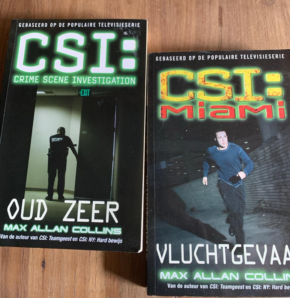 CSI: Crime Scene Investigation & CSI: Miami boeken, Ophalen of Verzenden, Zo goed als nieuw