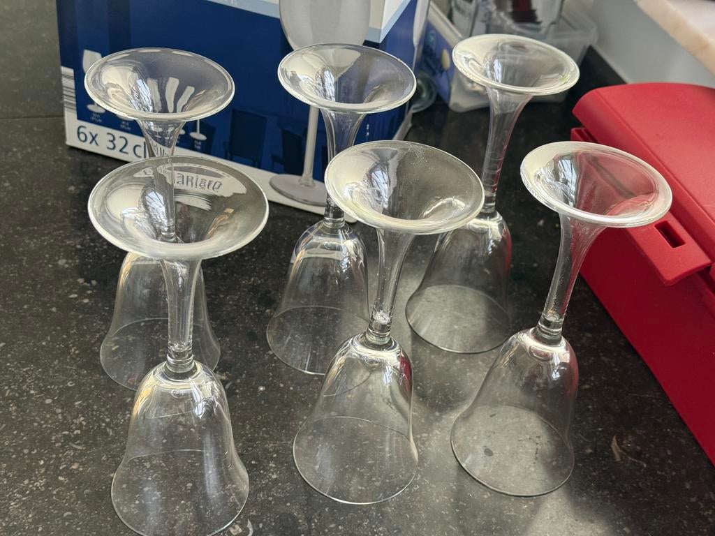 Zes elegante witte wijnglazen van kristal uit de Elzas, Ophalen of Verzenden, Gebruikt, Overige typen