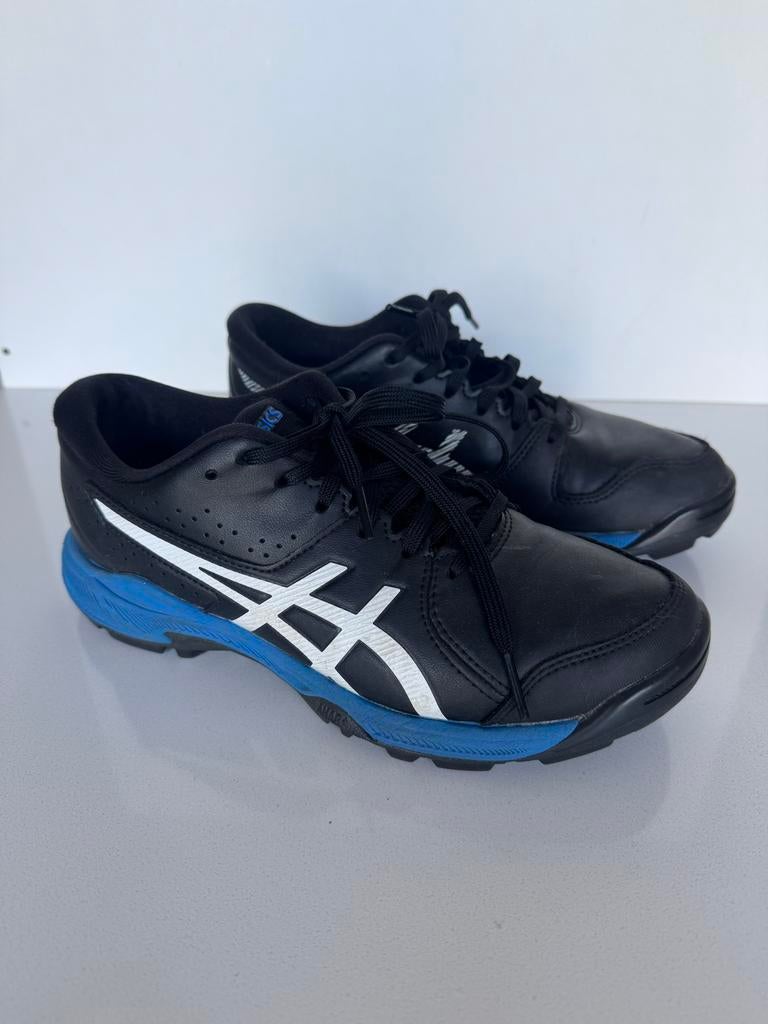 Asics GEL-PEAKE hockeyschoenen maat 37, Sport en Fitness, Hockey, Ophalen of Verzenden, Gebruikt