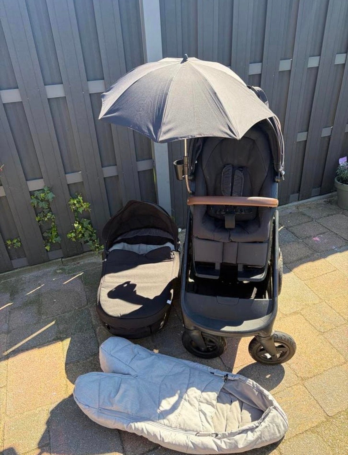 Stokke Trailz Combiwagen met Reiswieg en Accessoires