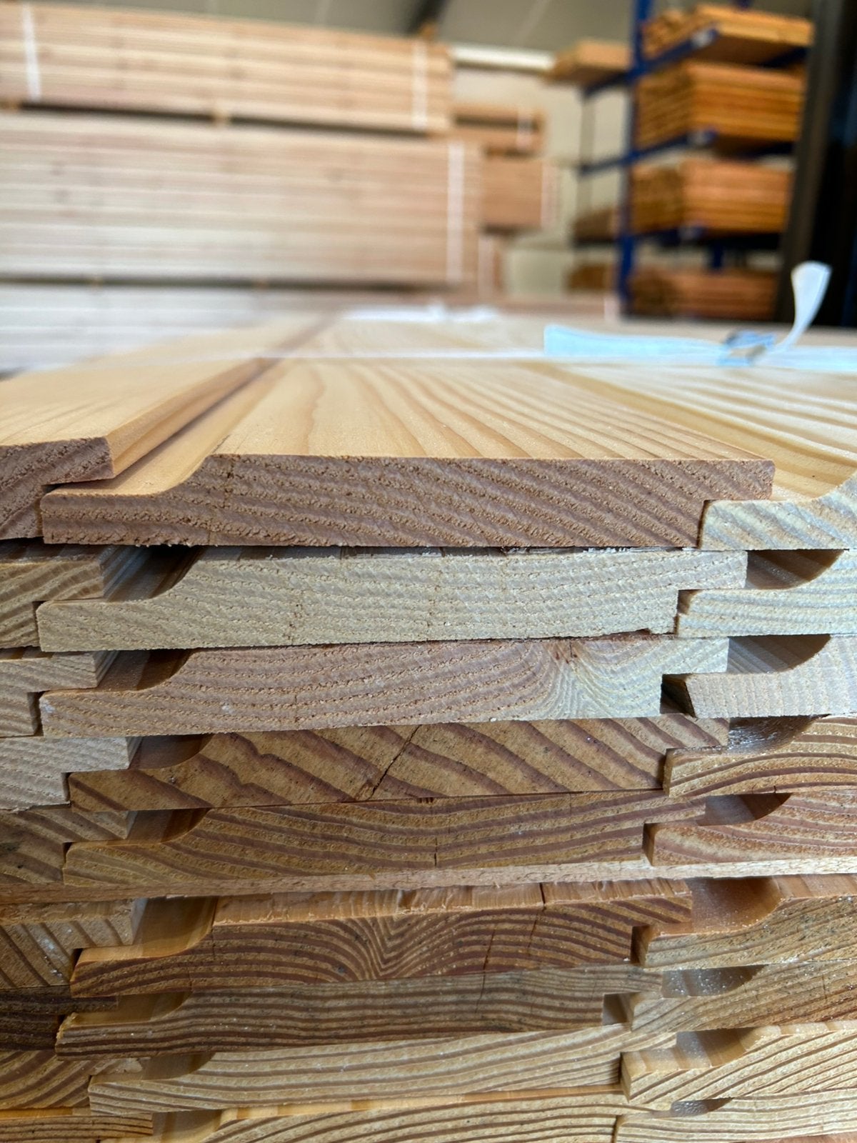 Douglas Halfhouts overhangend Rabat van 18x140 mm, wb 125 mm, Ophalen, Nieuw, 250 cm of meer, Planken