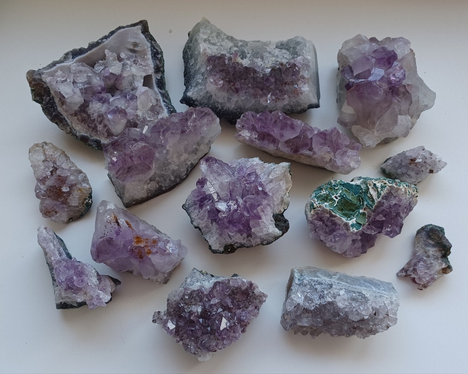 Amethist uit Brazilie (14 stuks), Ophalen of Verzenden, Mineraal
